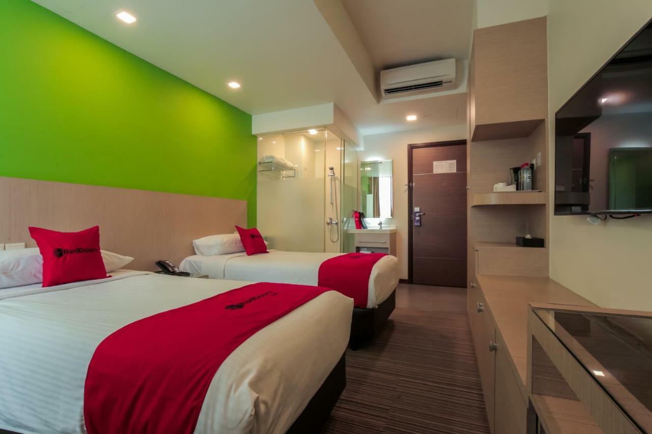 Reddoorz Premium @ Balestier Hotel Singapore Ruang foto