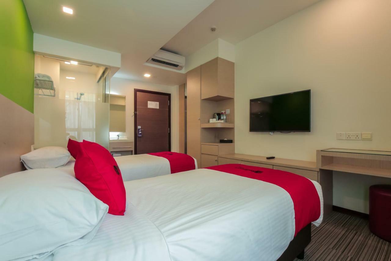 Reddoorz Premium @ Balestier Hotel Singapore Ruang foto